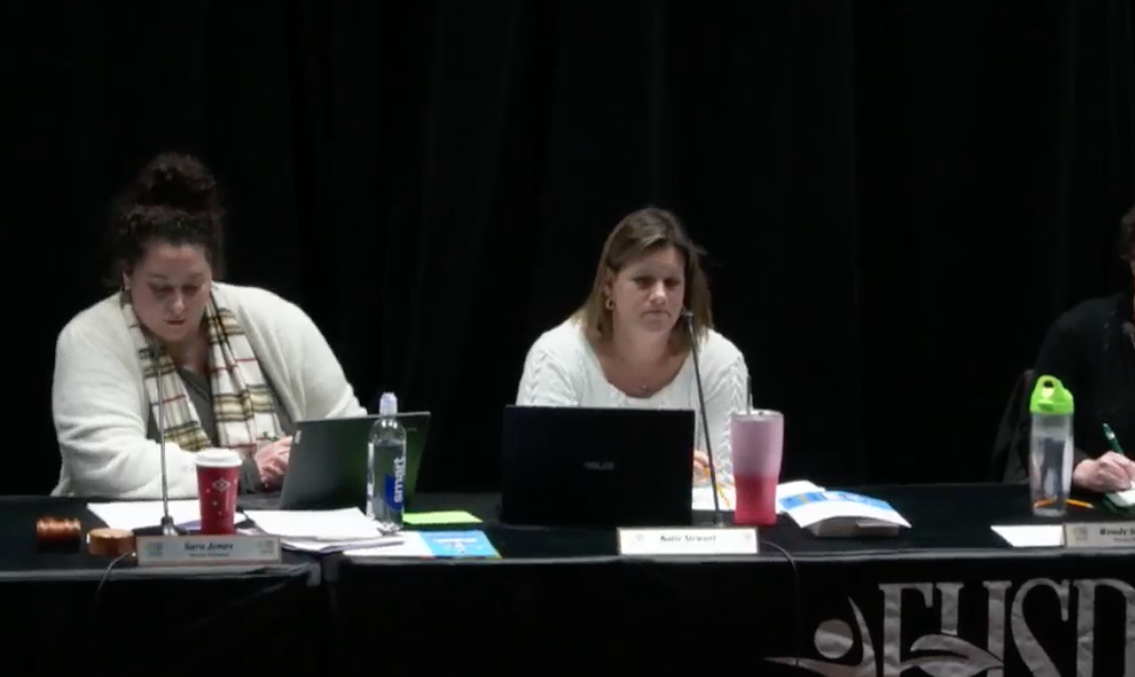 Photo: Katie Stewart (Right) commenting on how our public schools spend too much on 1:1 technology policy while her kids utilize a similar 1:1 technology policy funded by Cincinnati Public School auxiliary funds.